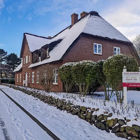 Altes Pastorat Altes Pastorat 5 * Böhl